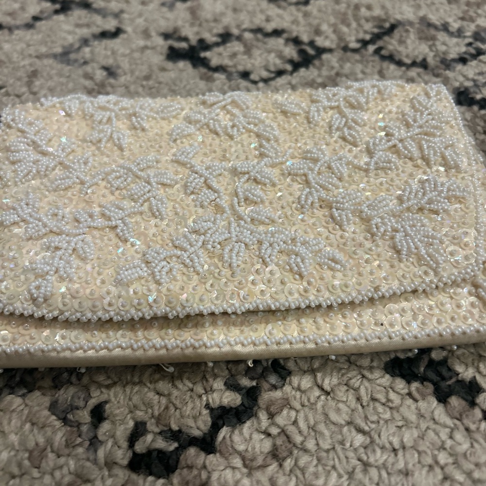 VINTAGE La Regale Ltd Hand Beaded bag